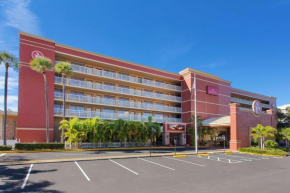 Гостиница Ramada by Wyndham Tampa Airport Westshore  Тампа